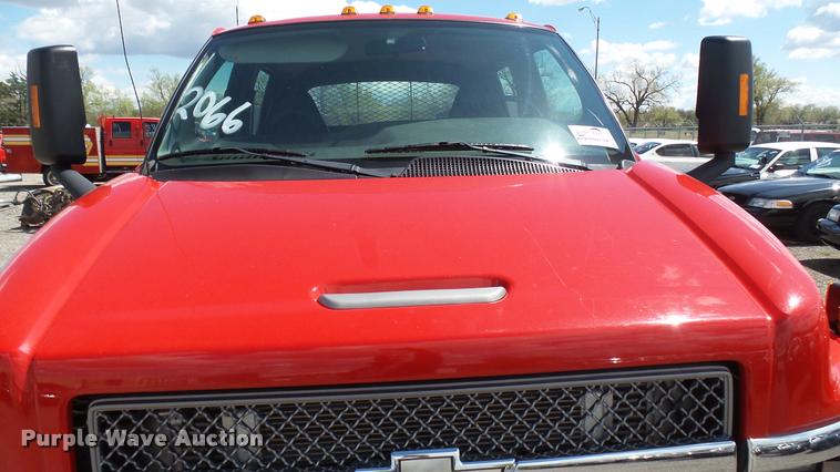 image for item L2452 2009 Chevrolet C5500 utility truck