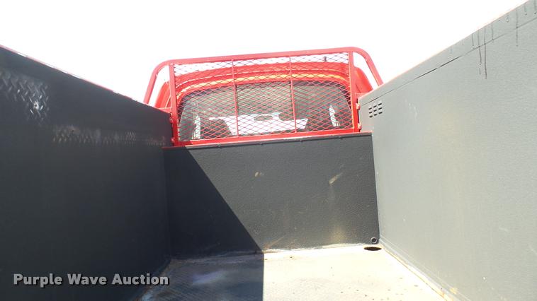 image for item L2452 2009 Chevrolet C5500 utility truck