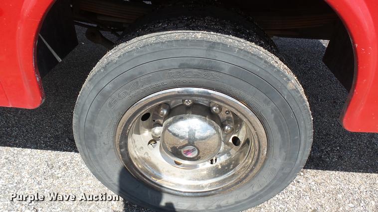 image for item L2452 2009 Chevrolet C5500 utility truck