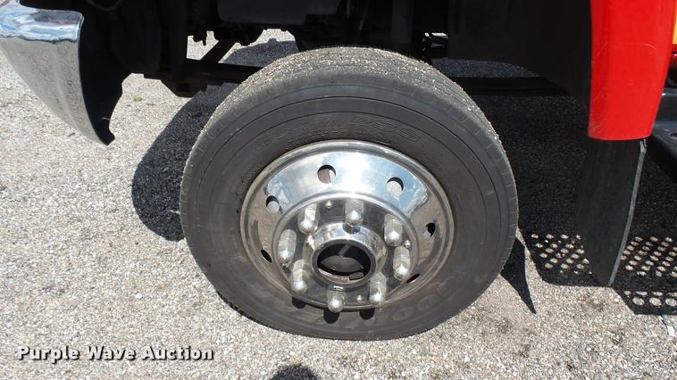 image for item L2452 2009 Chevrolet C5500 utility truck