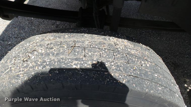 image for item L2452 2009 Chevrolet C5500 utility truck