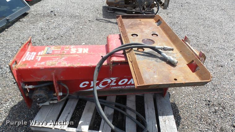 image for item L2454 Cyclone concrete breaker