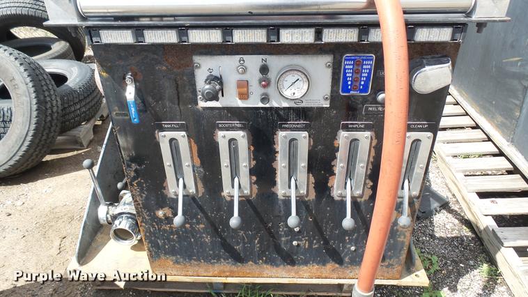 image for item L2456 Slide-in fire apparatus