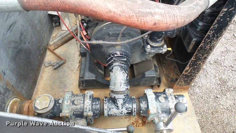 image for item L2456 Slide-in fire apparatus