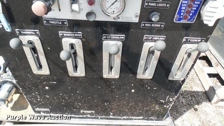 image for item L2457 Slide-in fire apparatus