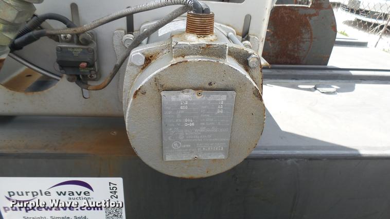 image for item L2457 Slide-in fire apparatus