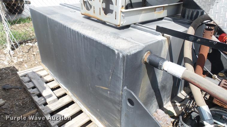 image for item L2457 Slide-in fire apparatus