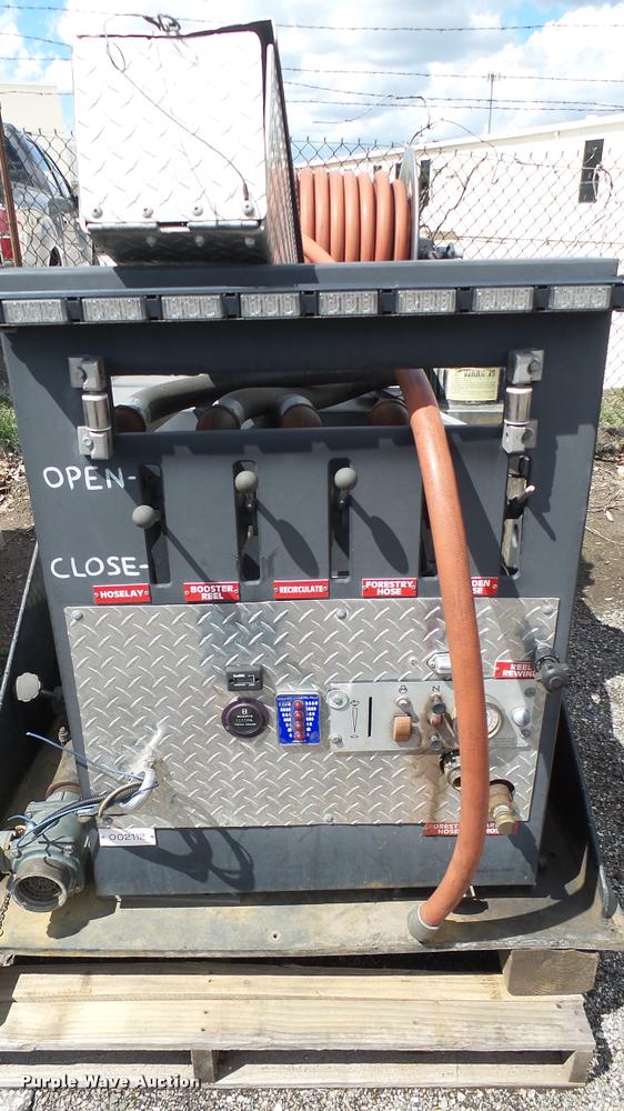 image for item L2458 Slide-in fire apparatus