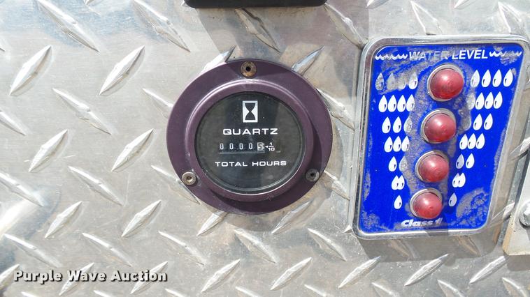 image for item L2458 Slide-in fire apparatus