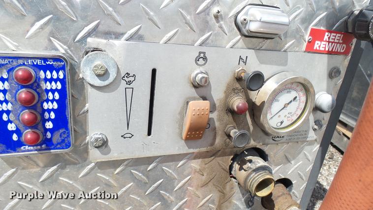 image for item L2458 Slide-in fire apparatus