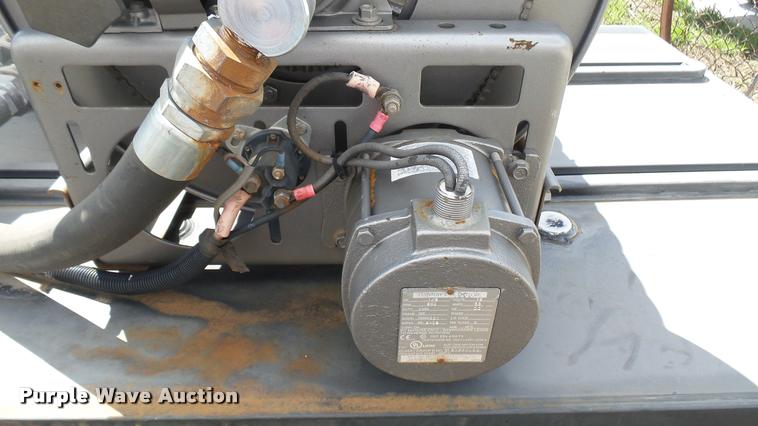 image for item L2458 Slide-in fire apparatus