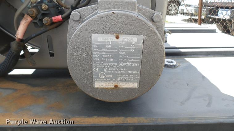 image for item L2458 Slide-in fire apparatus