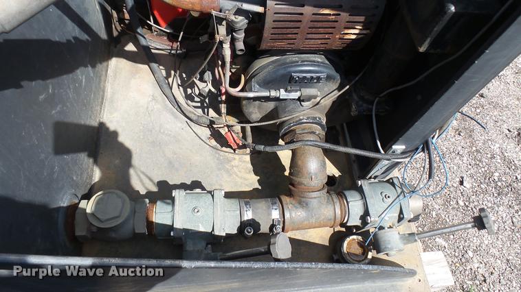 image for item L2458 Slide-in fire apparatus