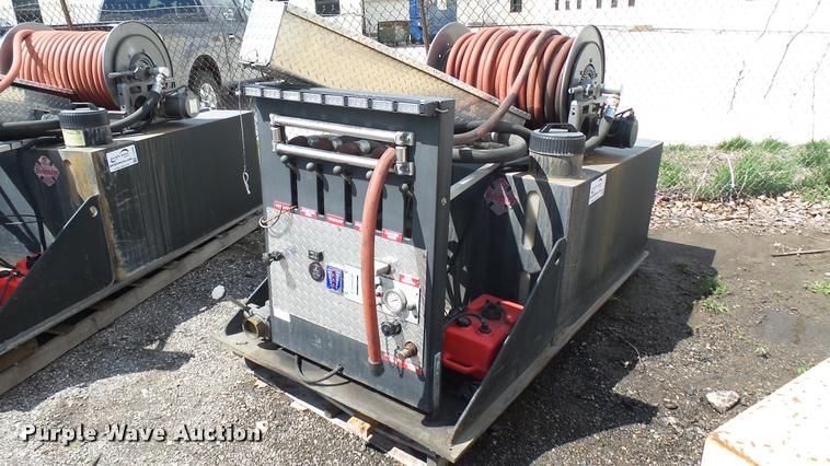 image for item L2459 Slide-in fire apparatus