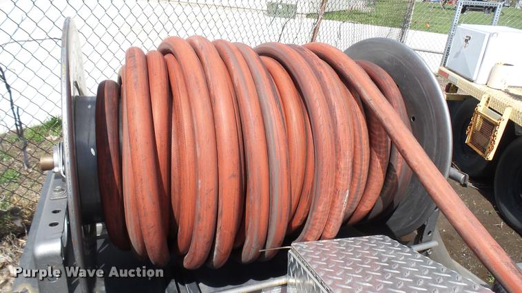 image for item L2459 Slide-in fire apparatus