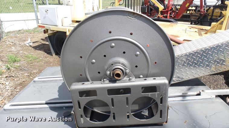 image for item L2459 Slide-in fire apparatus