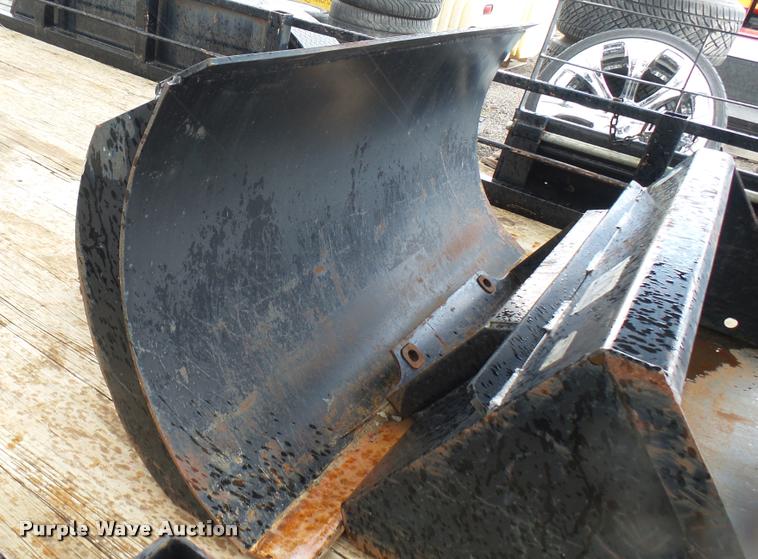 image for item L2461 Toro Dingo 320D compact utility loader