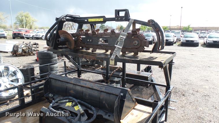 image for item L2461 Toro Dingo 320D compact utility loader