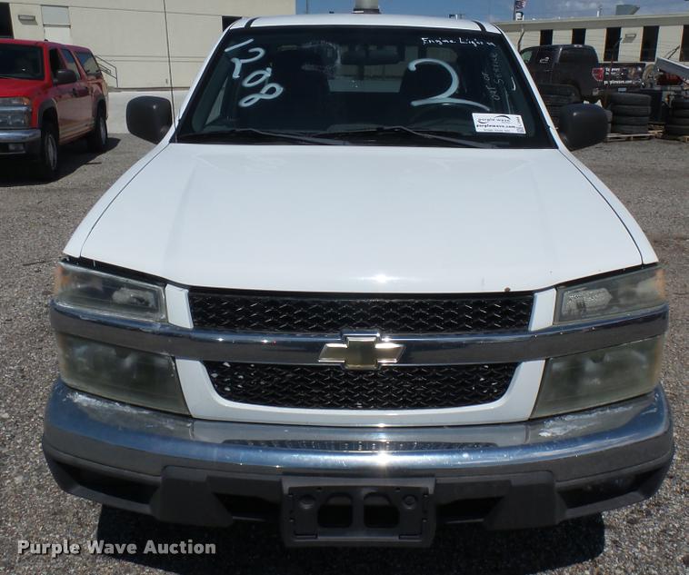 image for item L2464 2006 Chevrolet Colorado Ext. Cab pickup truck