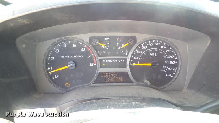 image for item L2464 2006 Chevrolet Colorado Ext. Cab pickup truck