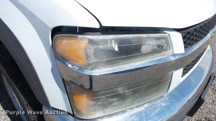 image for item L2464 2006 Chevrolet Colorado Ext. Cab pickup truck