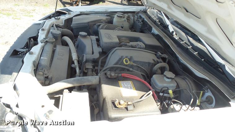 image for item L2466 2006 Chevrolet Colorado Crew Cab pickup truck