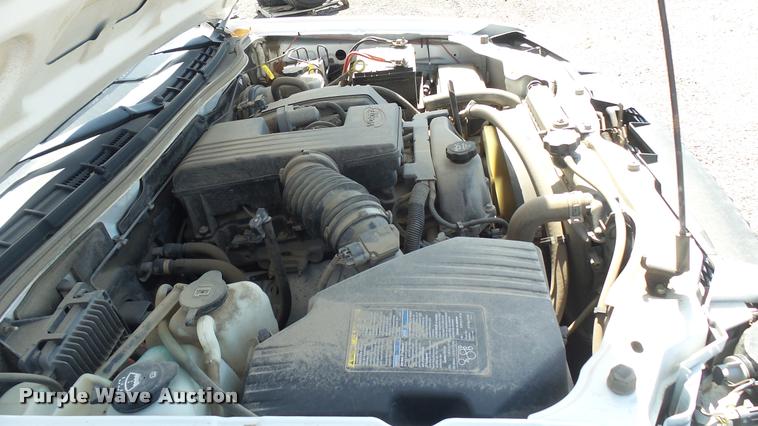 image for item L2467 2006 Chevrolet Colorado Crew Cab pickup truck