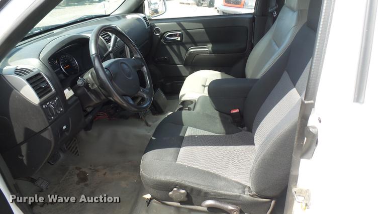 image for item L2468 2009 Chevrolet Colorado Ext. Cab pickup truck