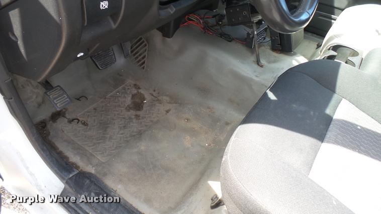 image for item L2468 2009 Chevrolet Colorado Ext. Cab pickup truck