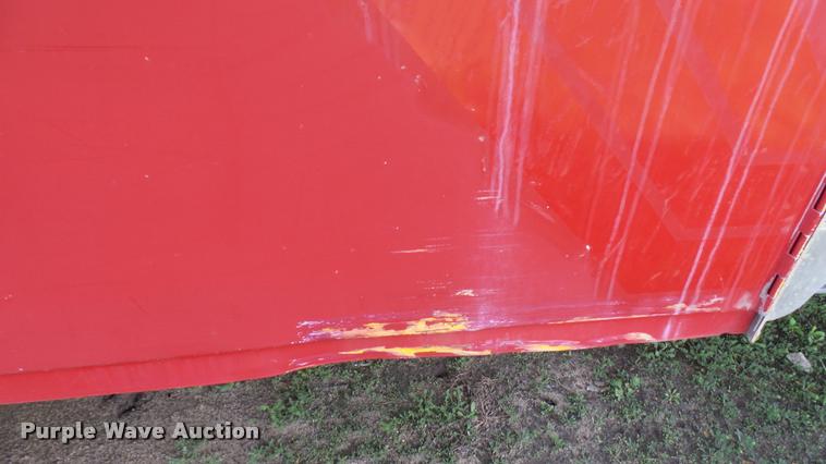 image for item L2470 2003 Ford F550 Super Duty XL Crew Cab utility truck