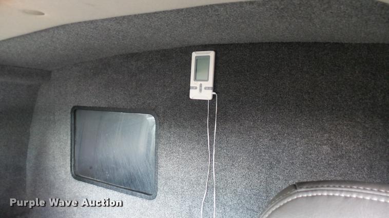 image for item L2472 2008 Chevrolet Express 2500 Cargo van