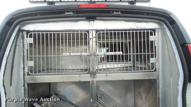 image for item L2472 2008 Chevrolet Express 2500 Cargo van