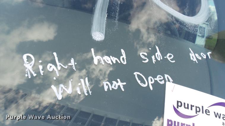 image for item L2472 2008 Chevrolet Express 2500 Cargo van