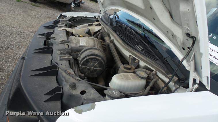 image for item L2472 2008 Chevrolet Express 2500 Cargo van