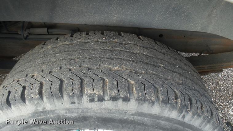 image for item L2472 2008 Chevrolet Express 2500 Cargo van