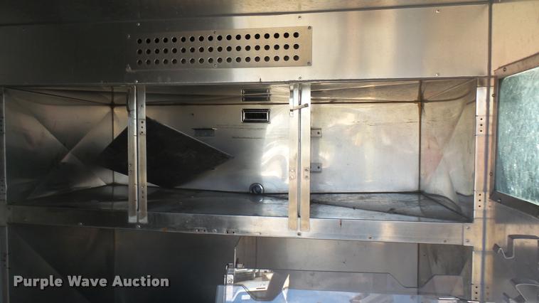 image for item L2473 2007 Chevrolet Express 2500 Cargo van