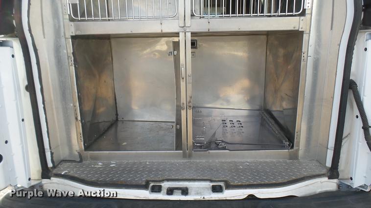 image for item L2474 2008 Chevrolet Express 2500 Cargo van