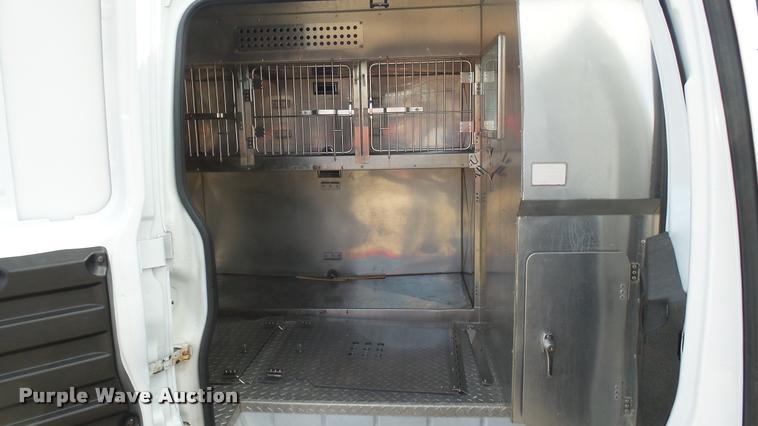 image for item L2474 2008 Chevrolet Express 2500 Cargo van