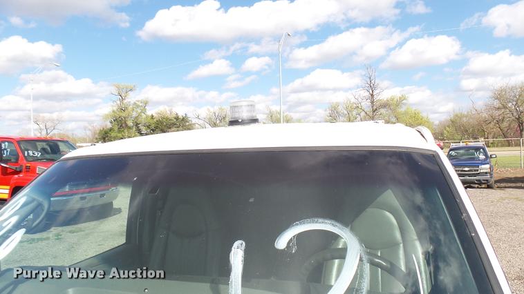 image for item L2474 2008 Chevrolet Express 2500 Cargo van