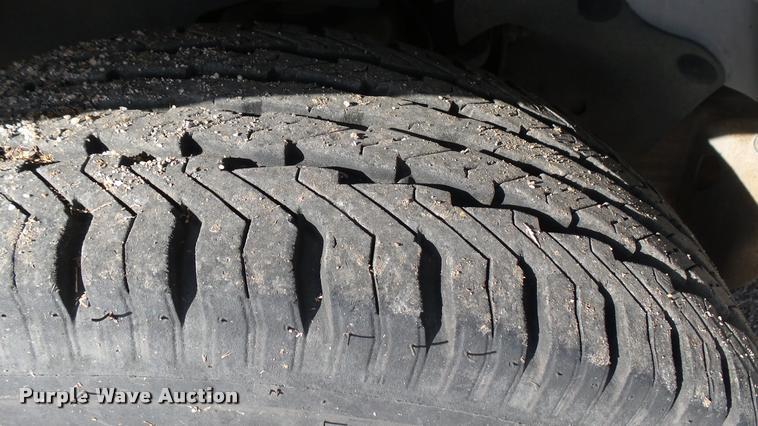 image for item L2474 2008 Chevrolet Express 2500 Cargo van