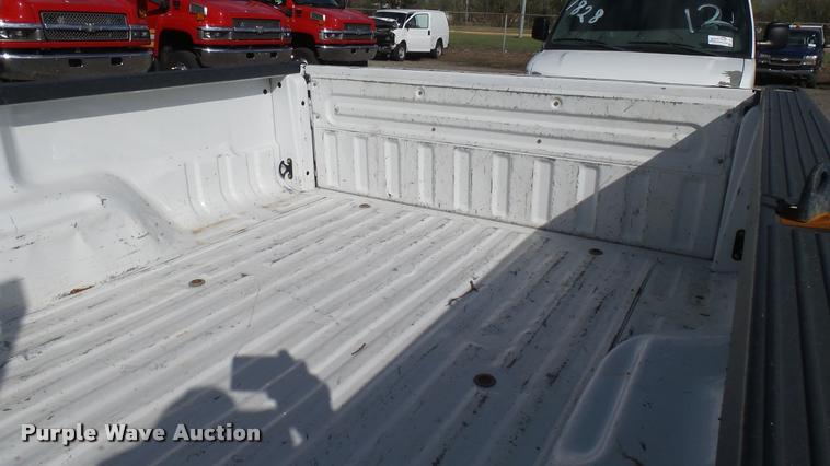 image for item L2475 2008 Ford F250 Super Duty XL pickup truck