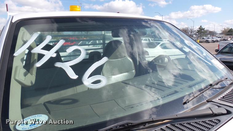 image for item L2475 2008 Ford F250 Super Duty XL pickup truck