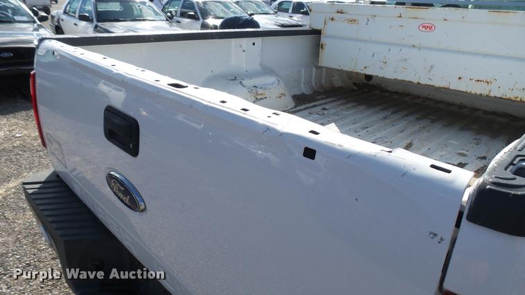 image for item L2476 2008 Ford F250 Super Duty XL pickup truck