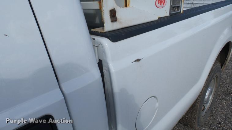 image for item L2476 2008 Ford F250 Super Duty XL pickup truck