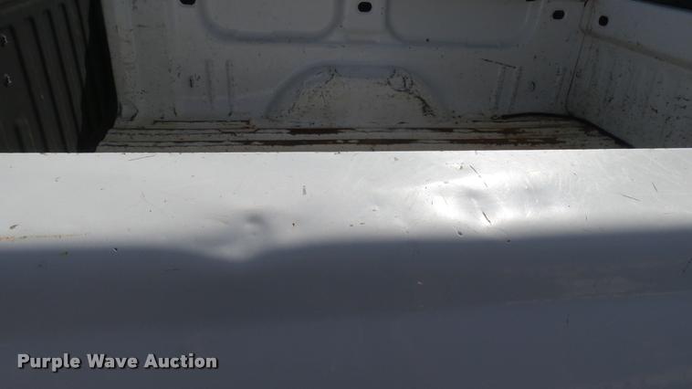 image for item L2477 2007 Chevrolet Silverado 2500HD Crew Cab pickup truck