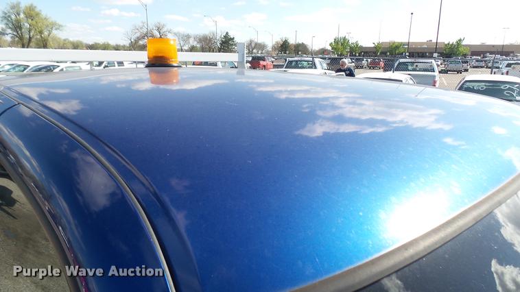 image for item L2478 2003 Chevrolet Silverado 2500HD Ext. Cab pickup truck