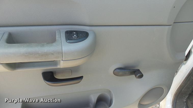 image for item L2479 2007 Chevrolet Silverado 2500HD Crew Cab pickup truck