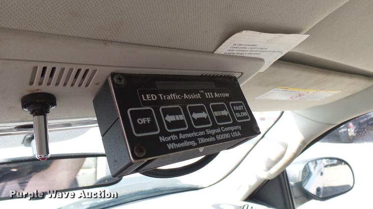 image for item L2479 2007 Chevrolet Silverado 2500HD Crew Cab pickup truck