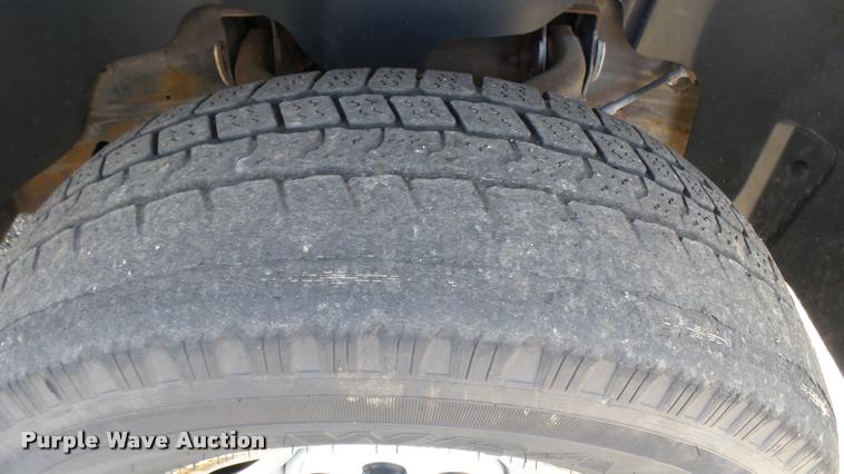 image for item L2479 2007 Chevrolet Silverado 2500HD Crew Cab pickup truck