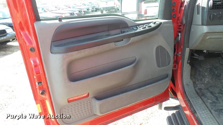 image for item L2480 2007 Ford F550 Super Duty XL utility truck